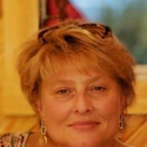 Meet your Posher, Becky